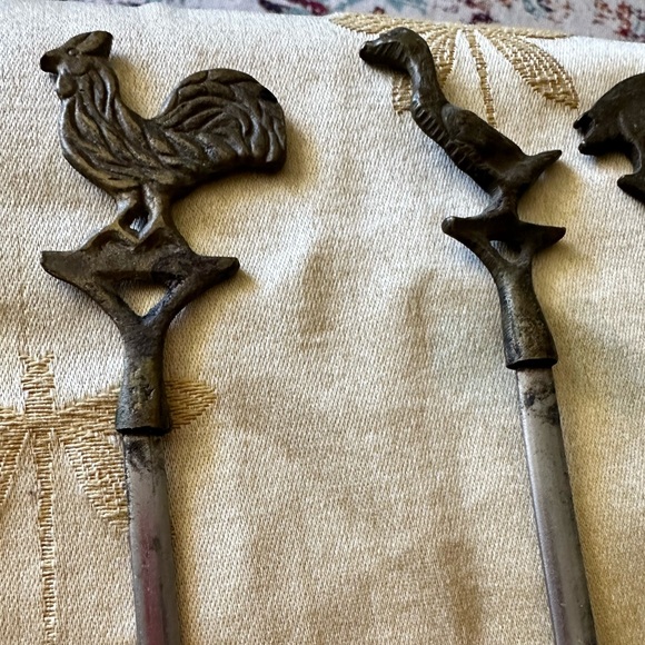 Vintage Williams Sonoma BBQ Grill Shish Kabob Skewers Ornate Brass Animal Tops. - Picture 3 of 7
